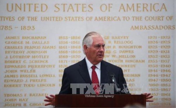 Ngoại trưởng Mỹ Rex Tillerson phát biểu tại London, Anh ngày 14/9. Ảnh: AFP/TTXVN